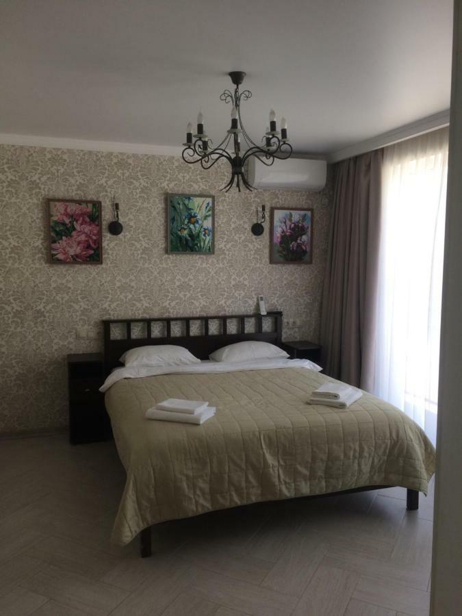 Guest House Гости Πιτσούντα Εξωτερικό φωτογραφία