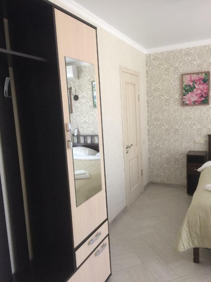 Guest House Гости Πιτσούντα Εξωτερικό φωτογραφία
